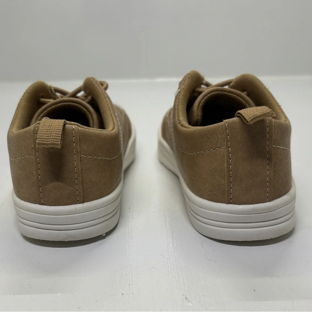 OshKosh B’gosh Putney Toddler Boys Tan Lace Up Sneakers Shoes Size 8M